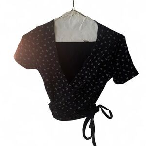 Brandy Melville Navy and White Floral Wrap Blouse